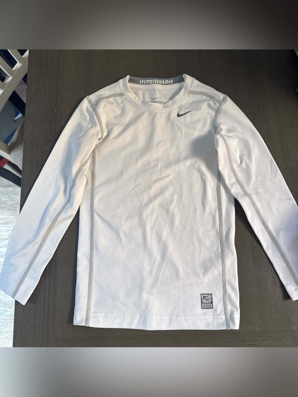 Nike Hyperwarm boys Long-Sleeve Athletic Shirt - White